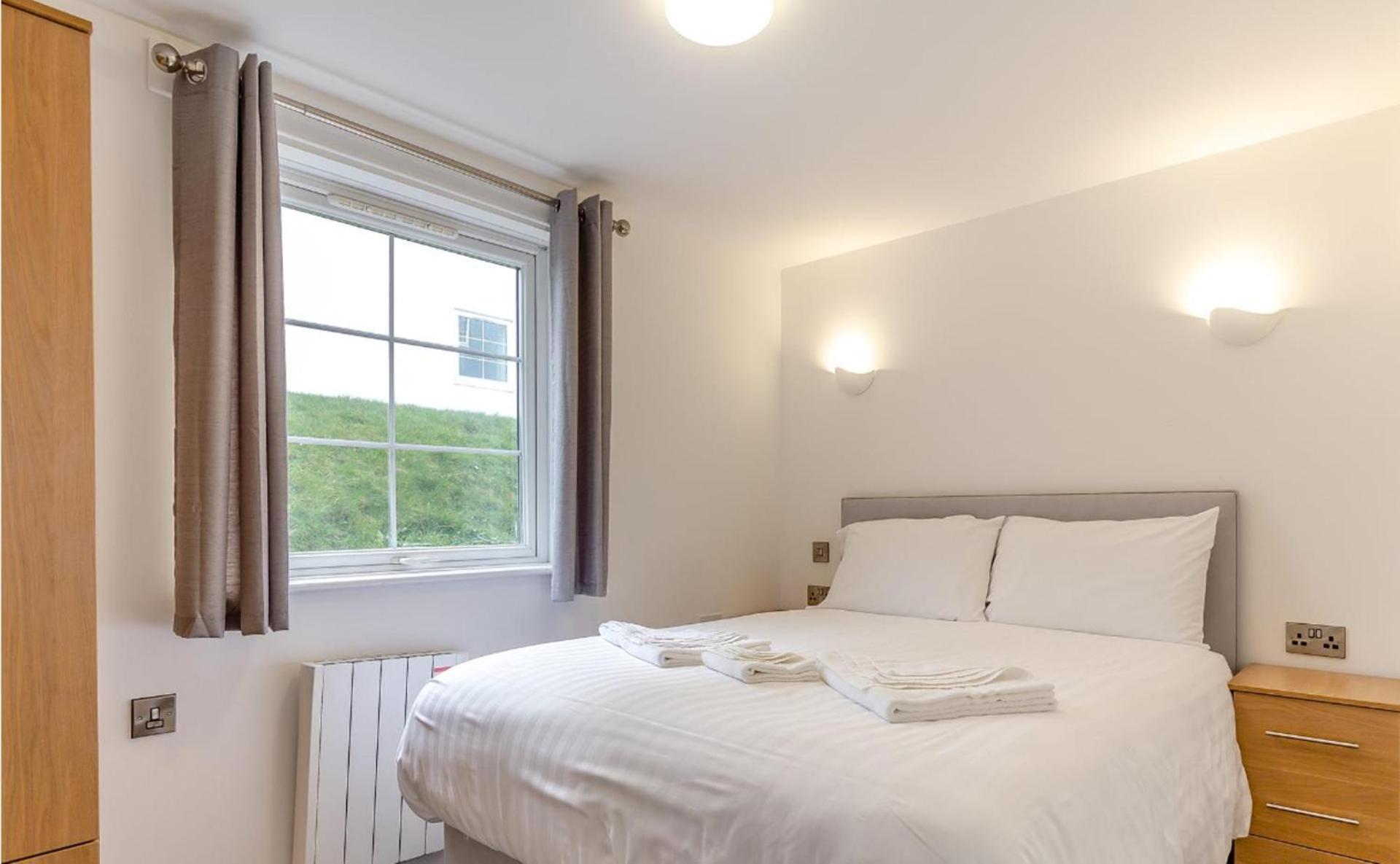 Beautiful 2-Bed Apartment In イフラクーム エクステリア 写真
